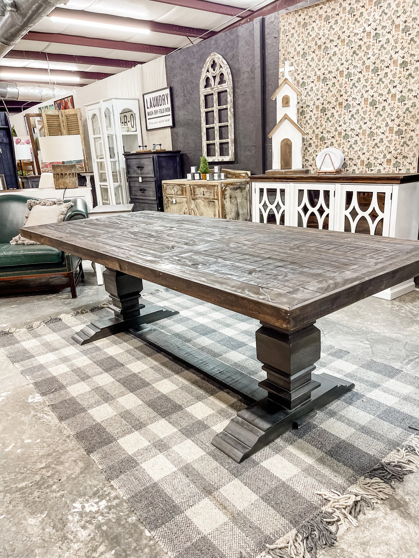 8’ Farmhouse Pedestal Table Dark Grey Wash