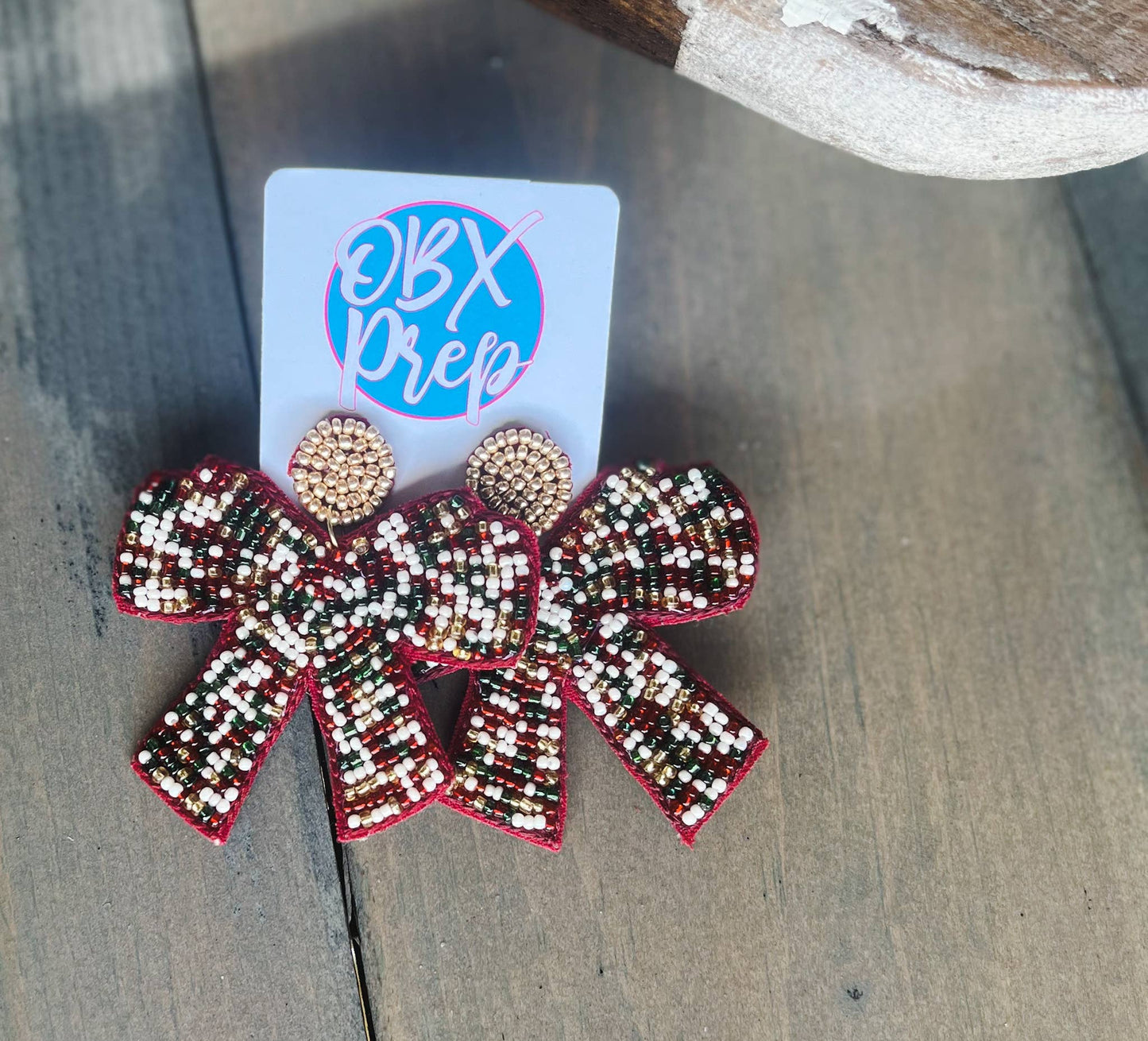 Christmas Treasure Bow Seed Beaded Earrings