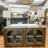 James Four Door Server