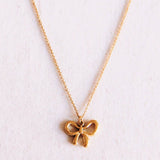 Fine necklace with bow