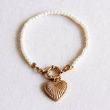 Pearl Bracelet with Round Clasp and Heart