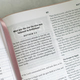Light for Life NASB Study Bible (Blush Bouquet)
