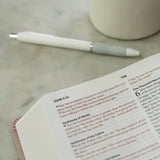 Light for Life NASB Study Bible (Blush Bouquet)