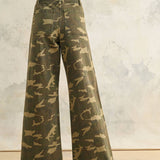 Camouflage Print Straight Leg Pants