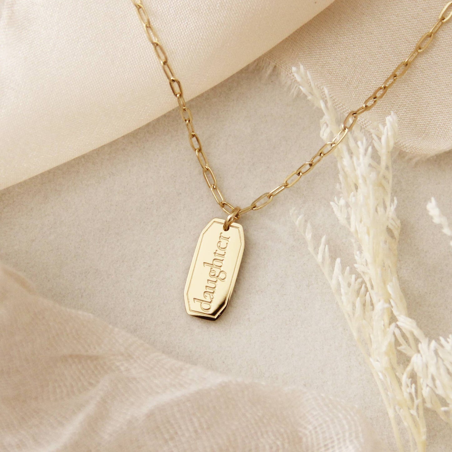 Daughter Necklace | Gold