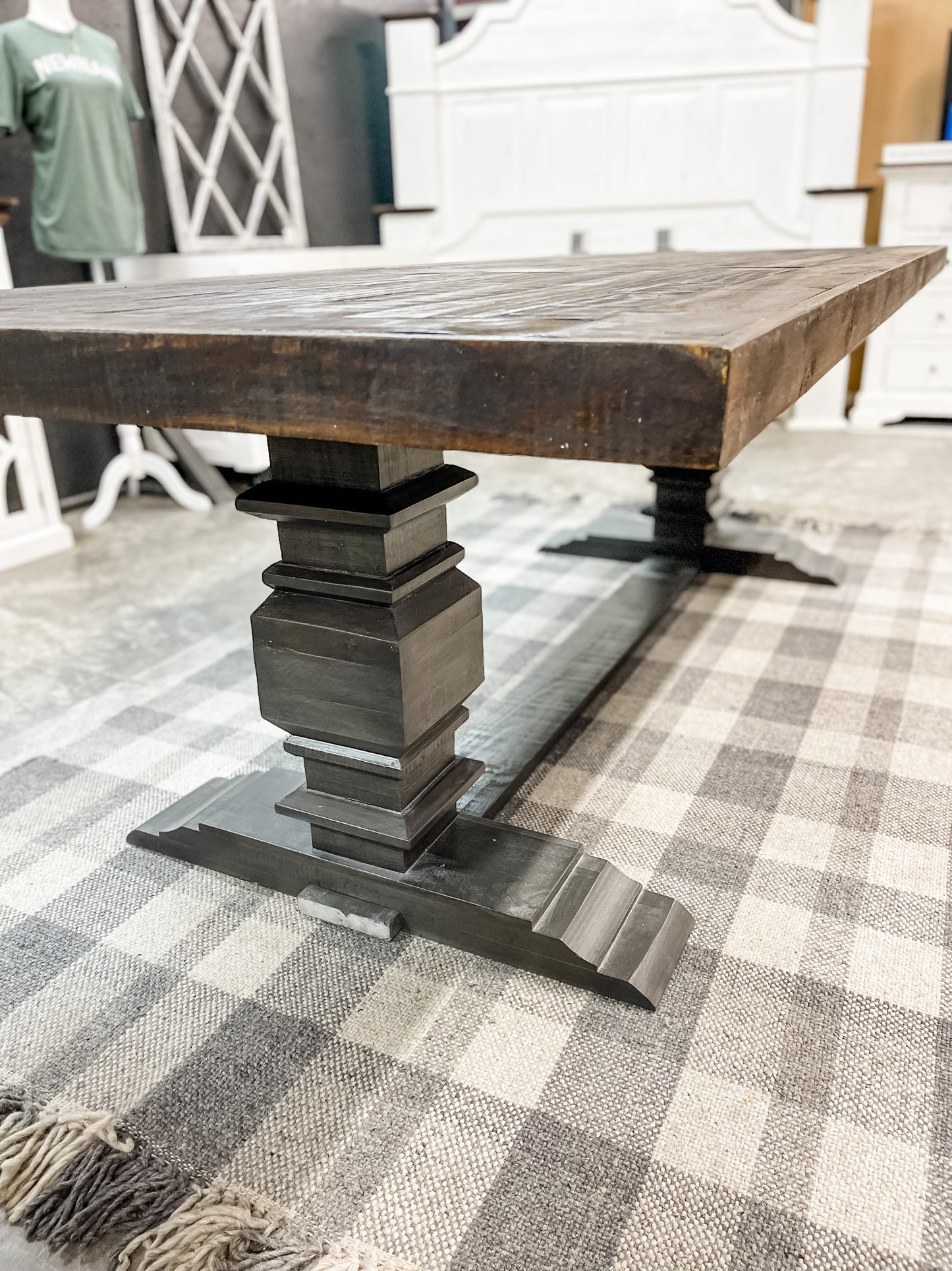 8’ Farmhouse Pedestal Table Dark Grey Wash