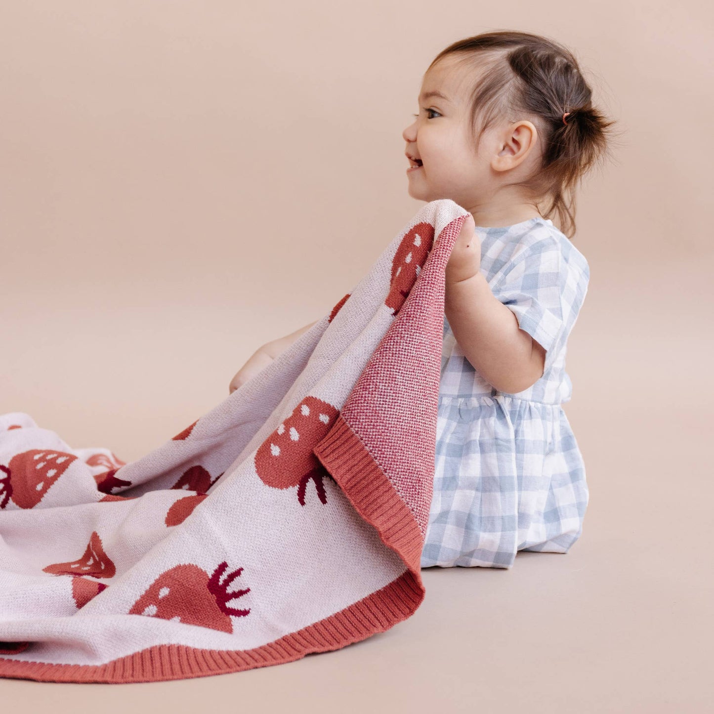 Blanket, Strawberry | Organic Cotton Kids & Baby Decor