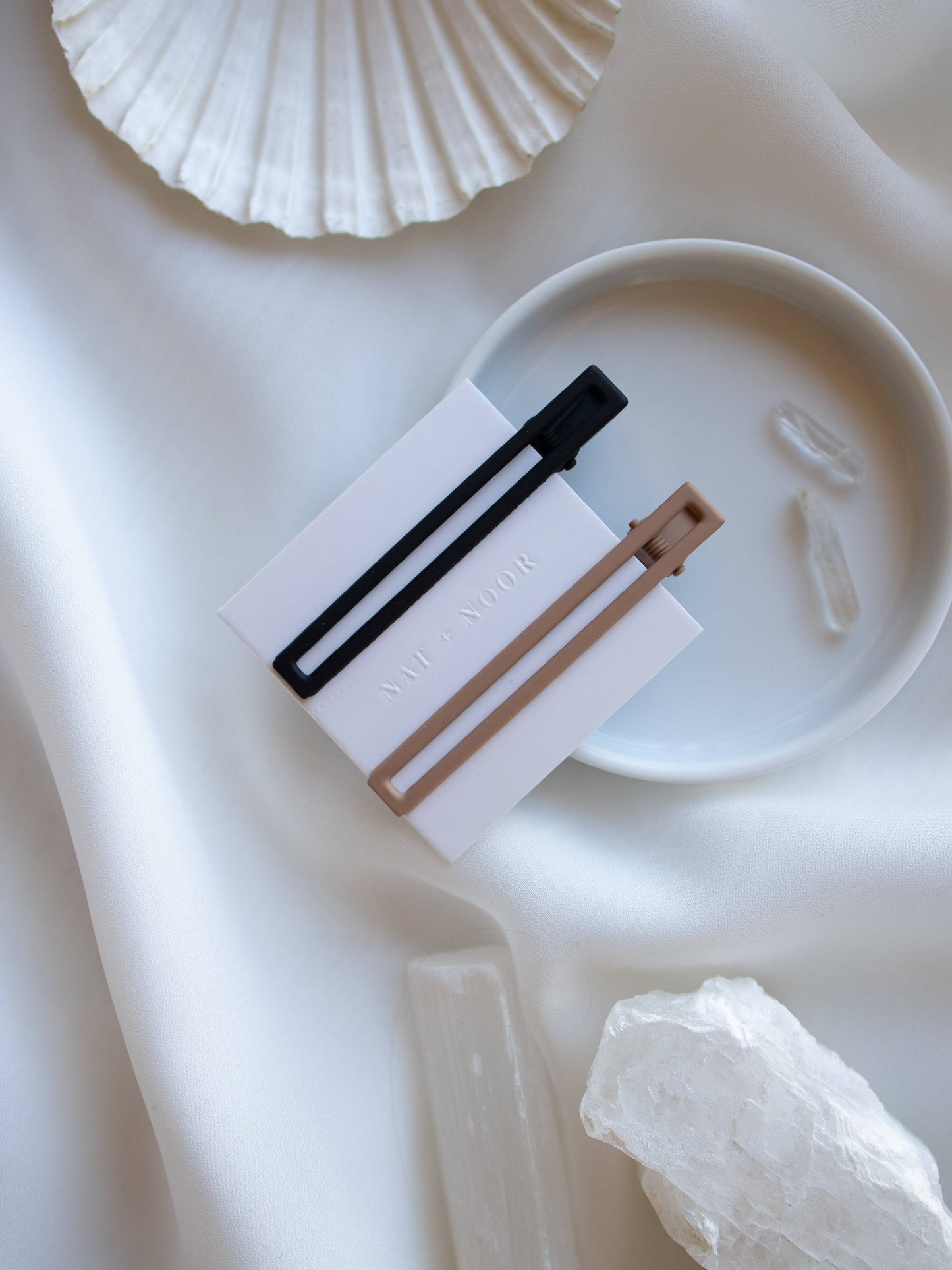 Leia Set of 2 Clips