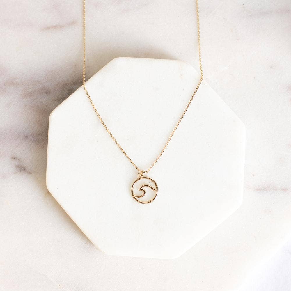 Round Wave Pendant Necklace