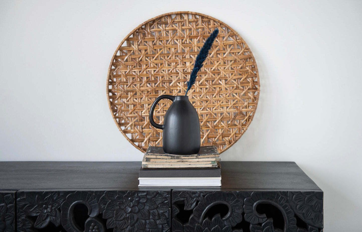 Round Hand-Woven Rattan Tray