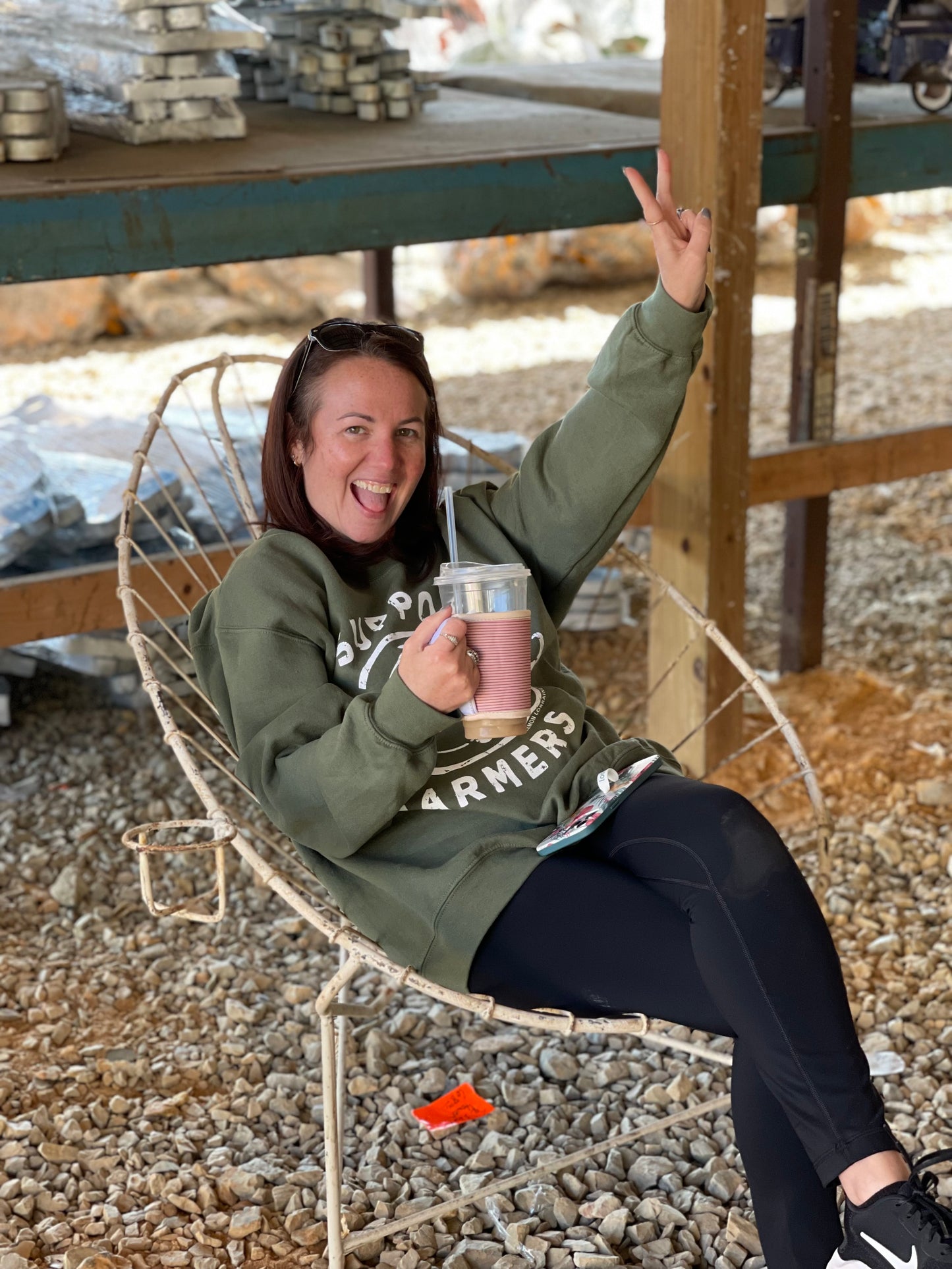 Metal Egg Chair with Cup Holder
