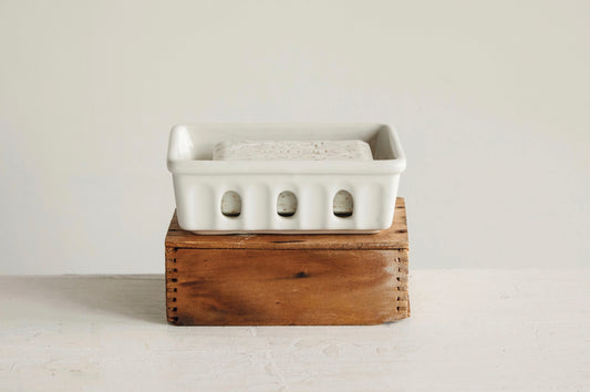 Stoneware Berry Basket/Soap Dish