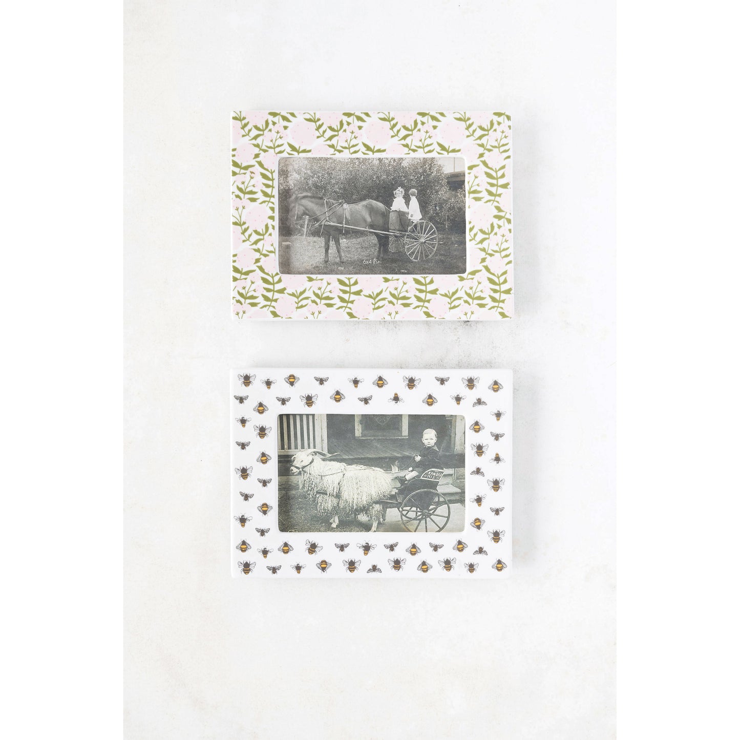 Stoneware Photo Frame with Bee/Floral Pattern, 2 Styles