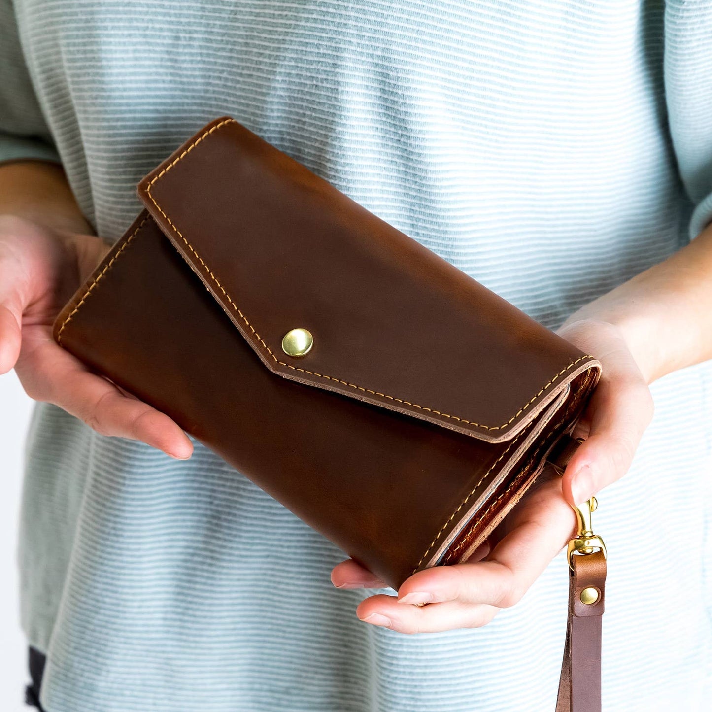 Women's Leather Clutch Wallet - Trifold