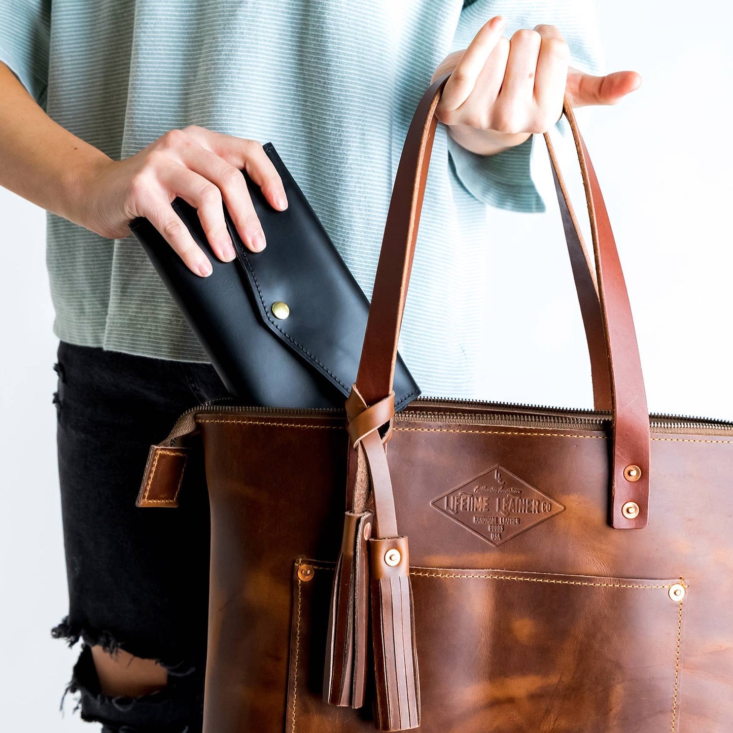 Women's Leather Clutch Wallet - Trifold